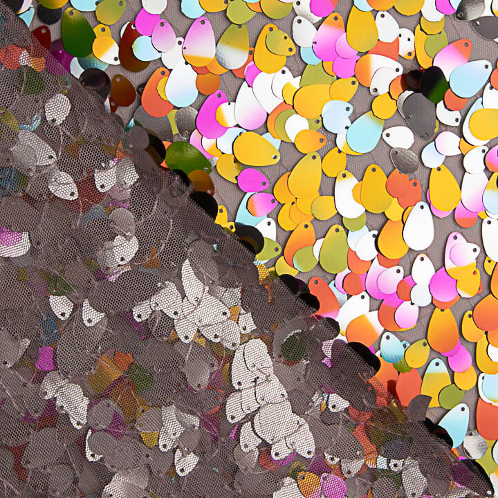 Tule Rosa com Brilhos de Confete e Mini Lantejoulas Multicoloridas - Ribes y Casals