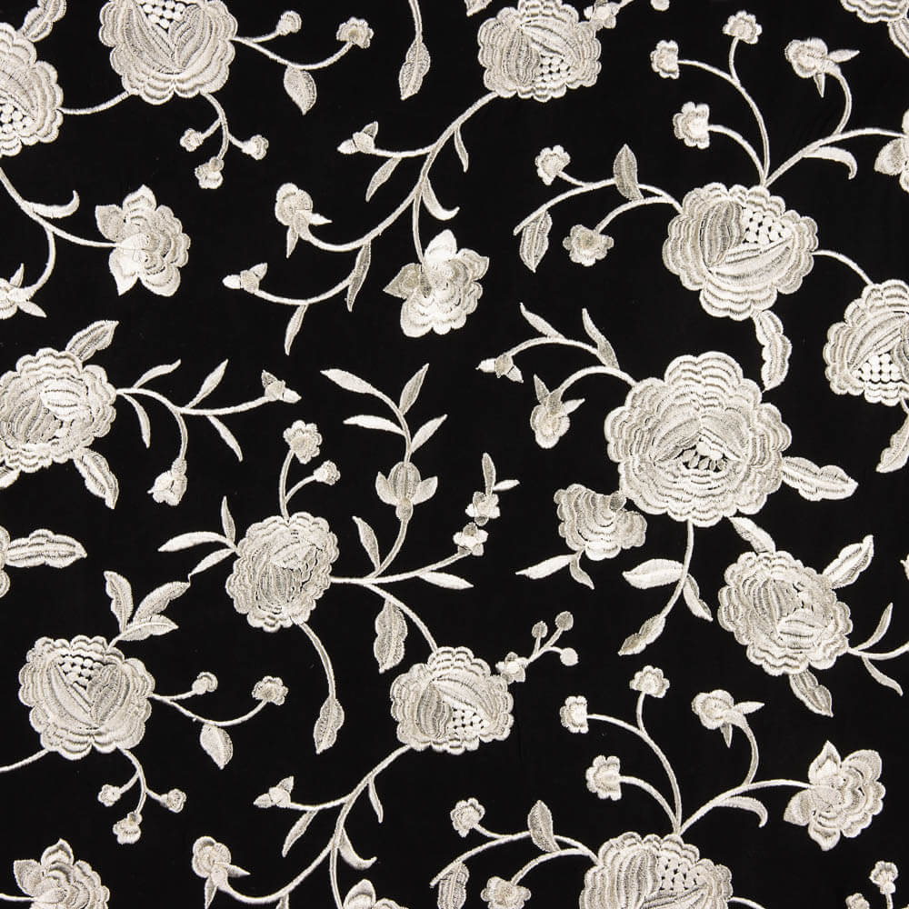 Xale Bordado Cru Tencel Preto - Ribes y Casals