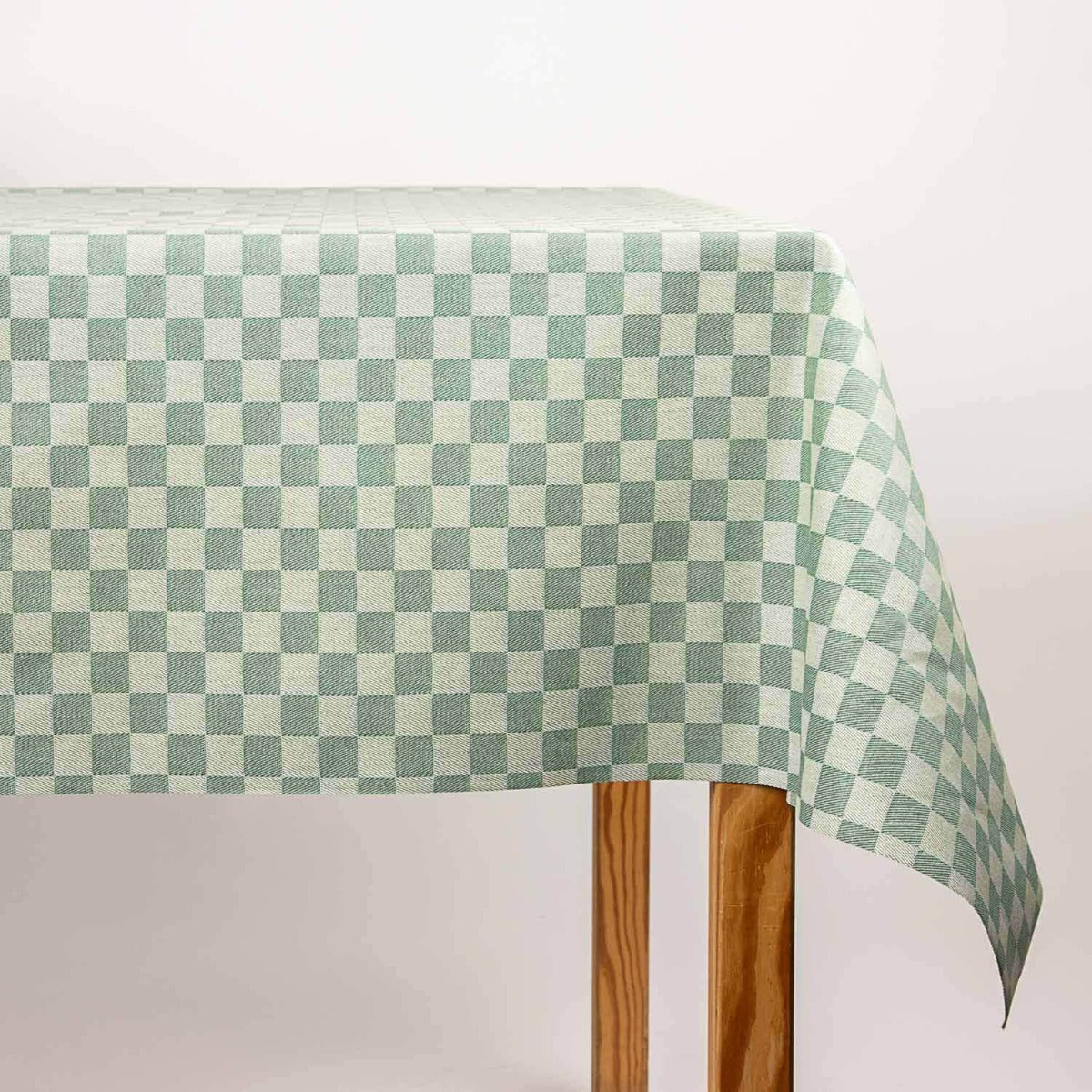 Mantel Resinado Antimanchas Chess Verde - Ribes y Casals