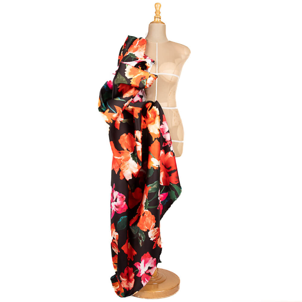 Mikado Poliéster Estampada Preto - Ribes y Casals