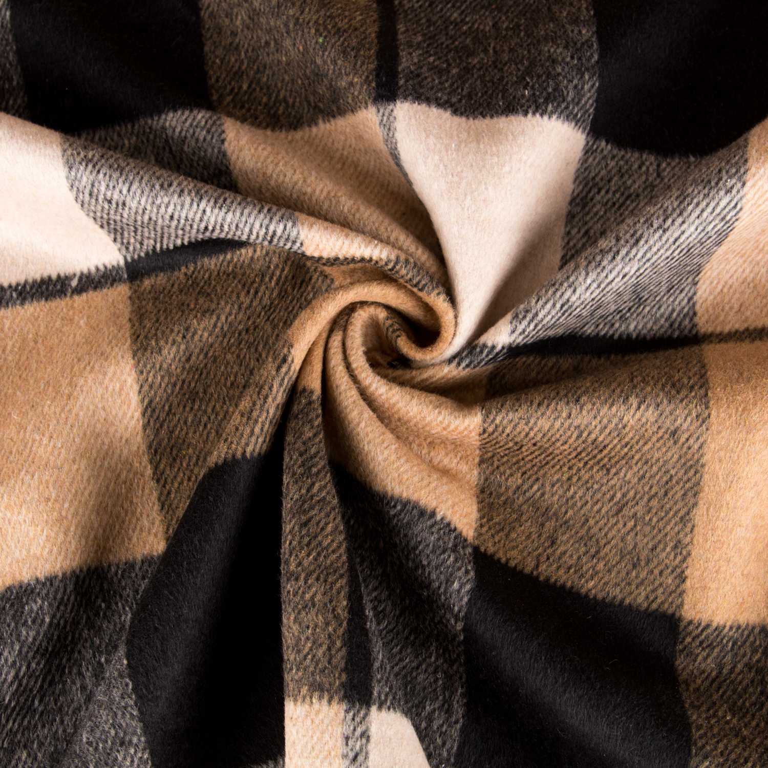 Mouflon Escoces Bege Preto - Ribes y Casals