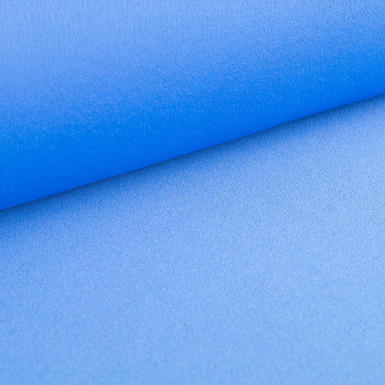 Tecido New Crepe Acetinado Vermelho - Ribes y Casals