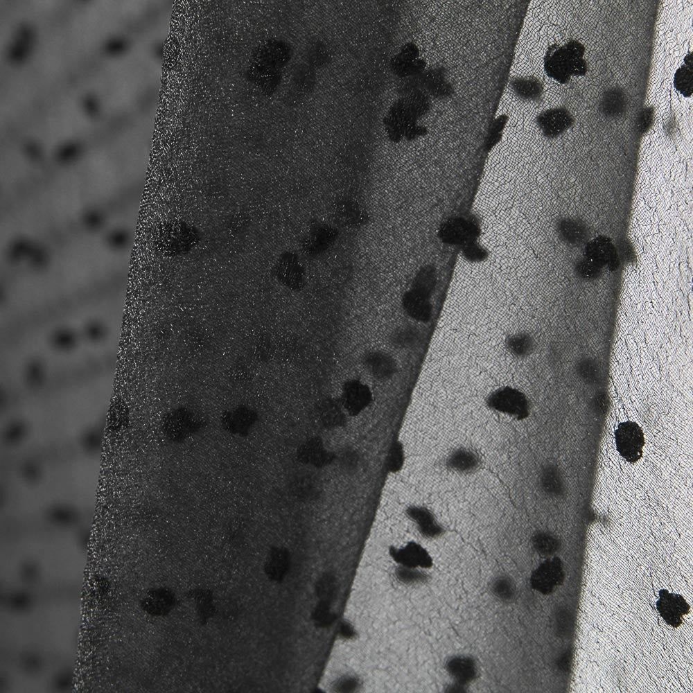 Tecido de Organza Plumeti Preto - Ribes y Casals