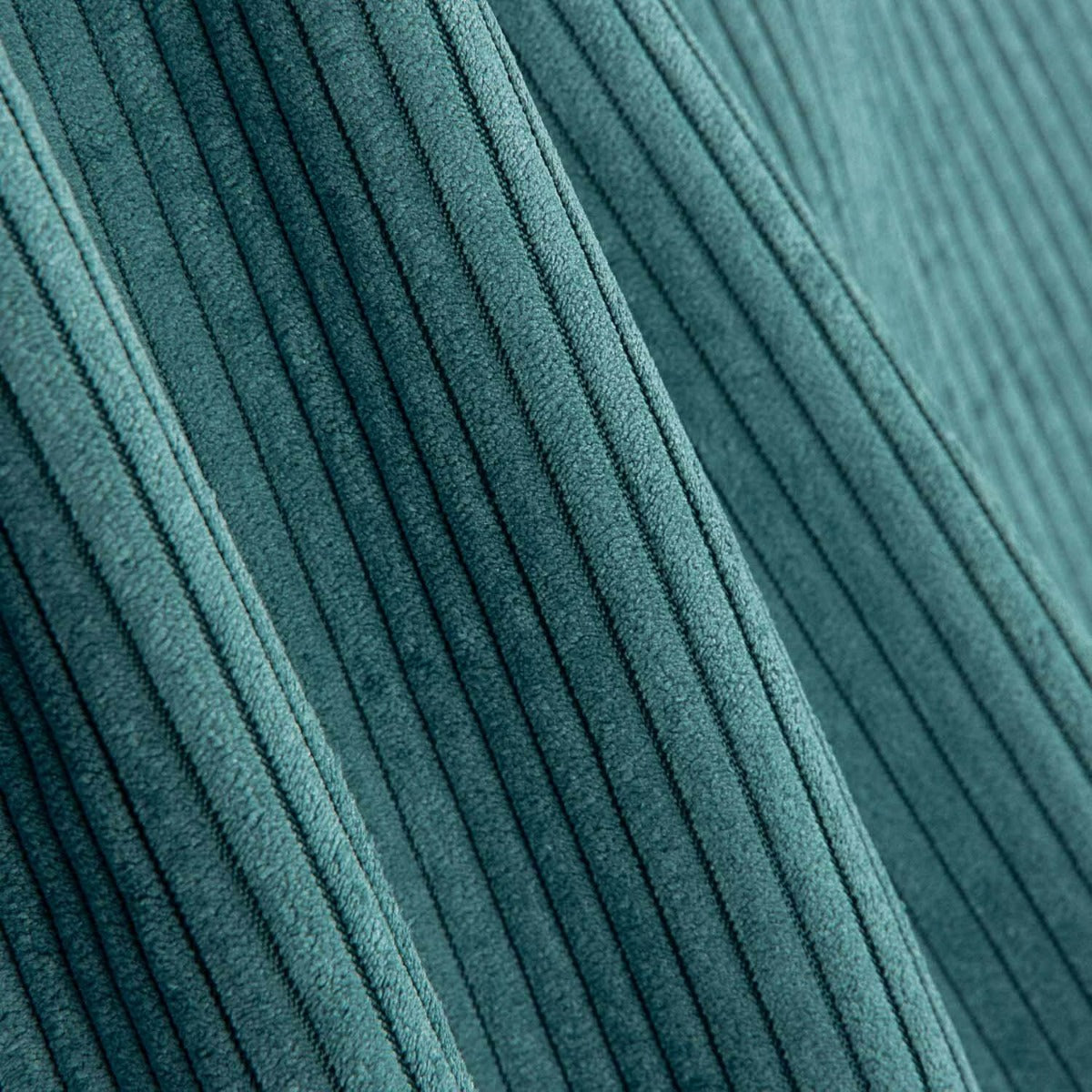 Estofos em veludo de bombazina Verde Salvia - Ribes y Casals