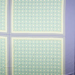 Cetim Painel Geométrico Lilás - Ribes y Casals