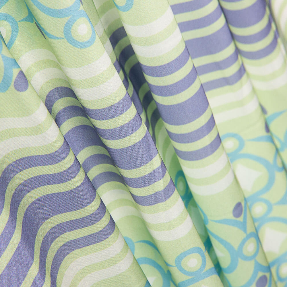 Cetim Painel Geométrico Lilás - Ribes y Casals