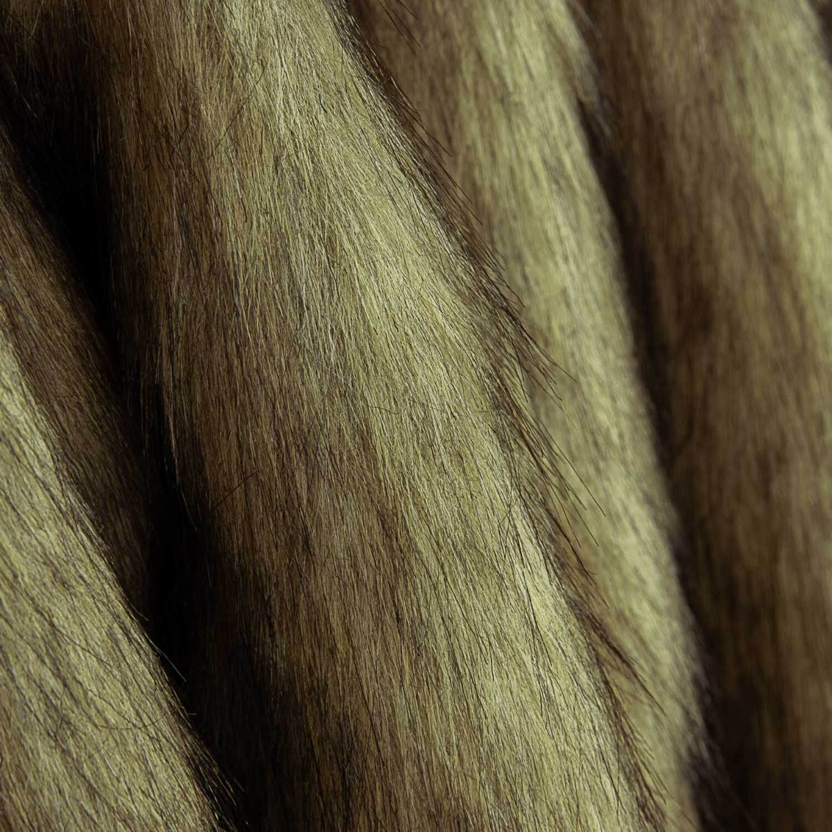 Pelo Longo Lobo - Ribes y Casals