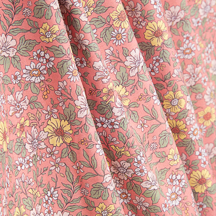 Percal estampado «Jardim Selvagem Coral» - Ribes y Casals
