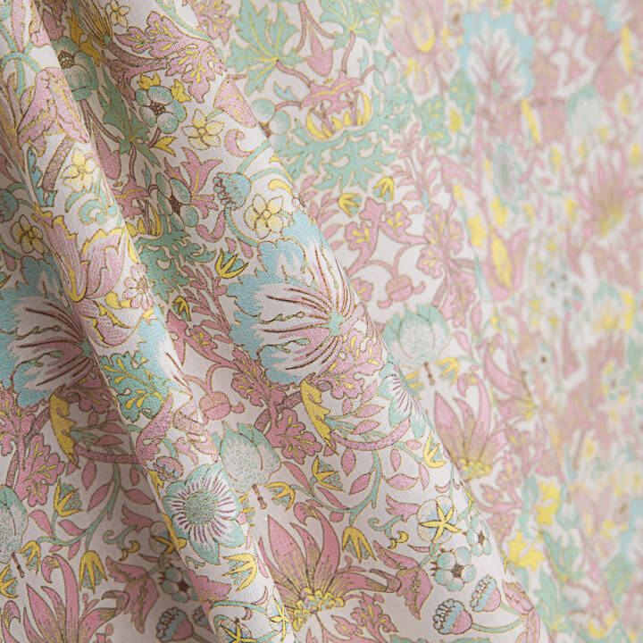 Percal estampado «Jardim de Versalhes» rosa pastel - Ribes y Casals