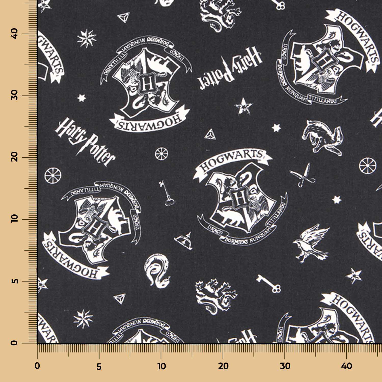 Tecido Popeline Hogwarts - Ribes y Casals