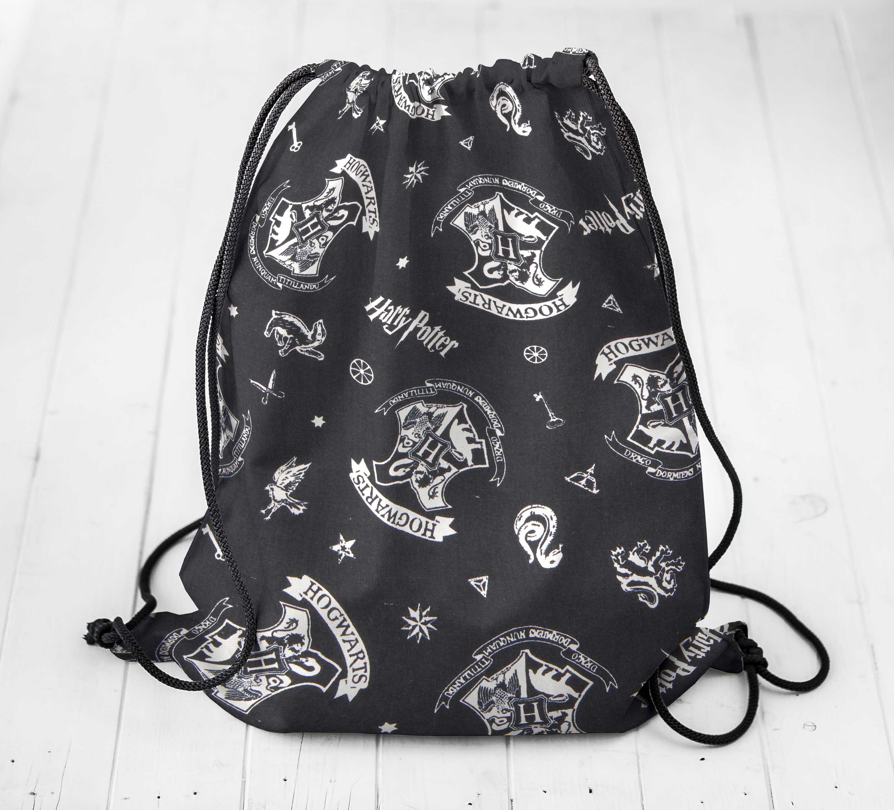 Tecido Popeline Hogwarts - Ribes y Casals