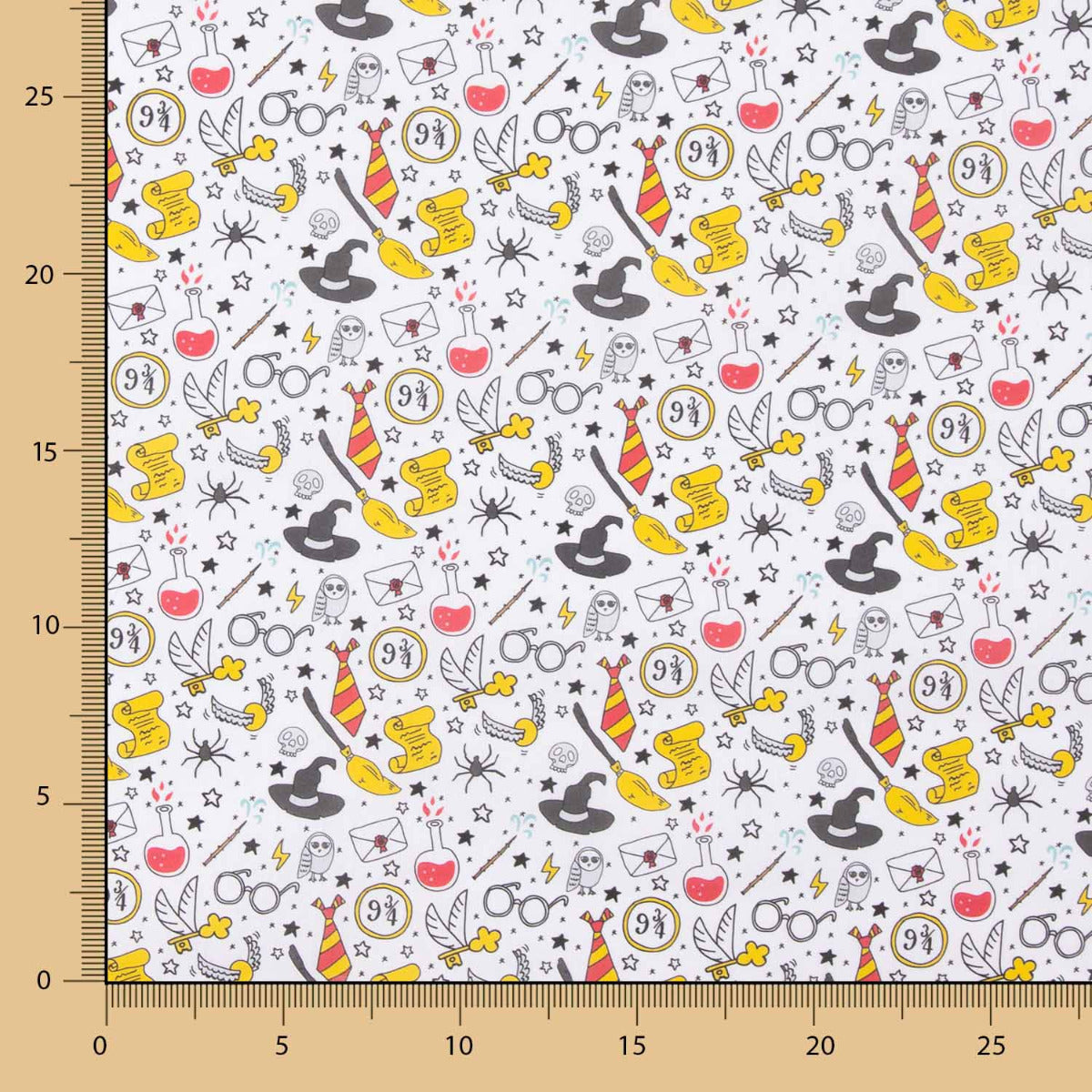 Popeline Algodão Harry Potter Branco - Ribes y Casals