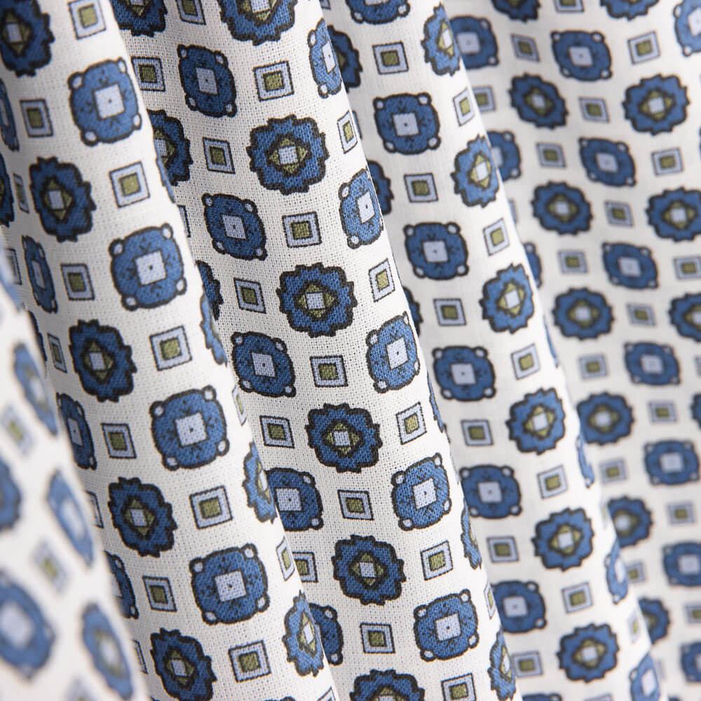 Popeline Flor Kubo Azul - Ribes y Casals