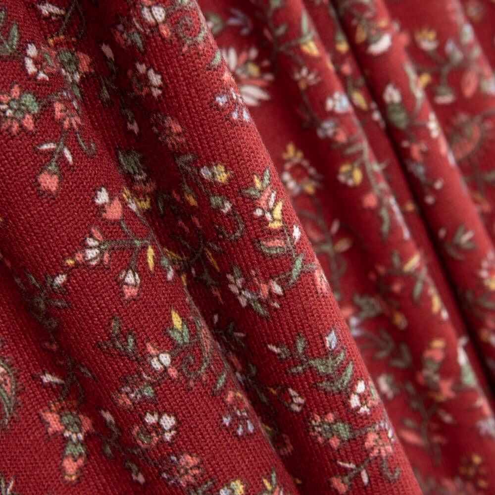 Malha Angora Flores Folclóricas Vermelhas - Ribes y Casals