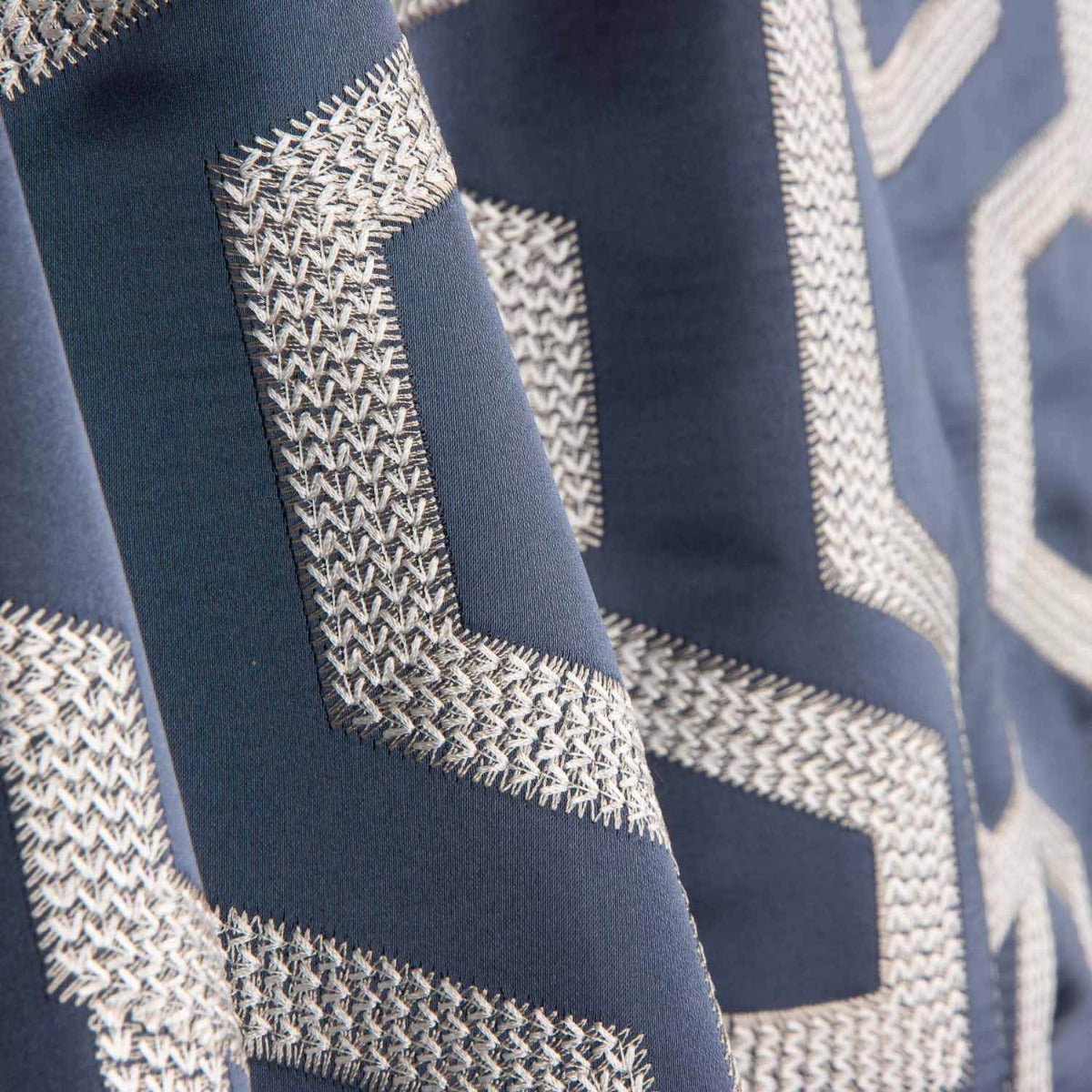 Satinado Poliéster Bordado Marinho - Ribes y Casals