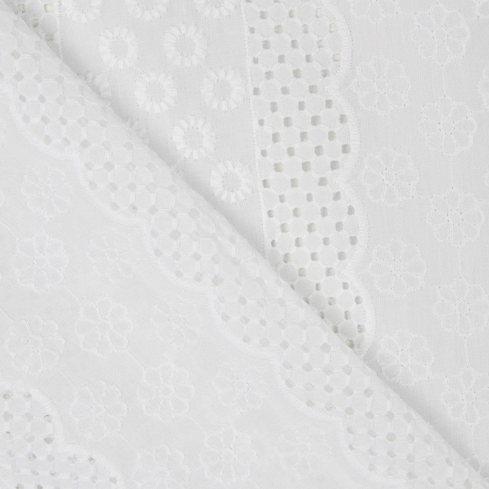 Tecido Bordado Inglês Círculos - Ribes y Casals