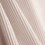 Confecção de conjunto de almofadas de veludo cotelê - Ribes y Casals