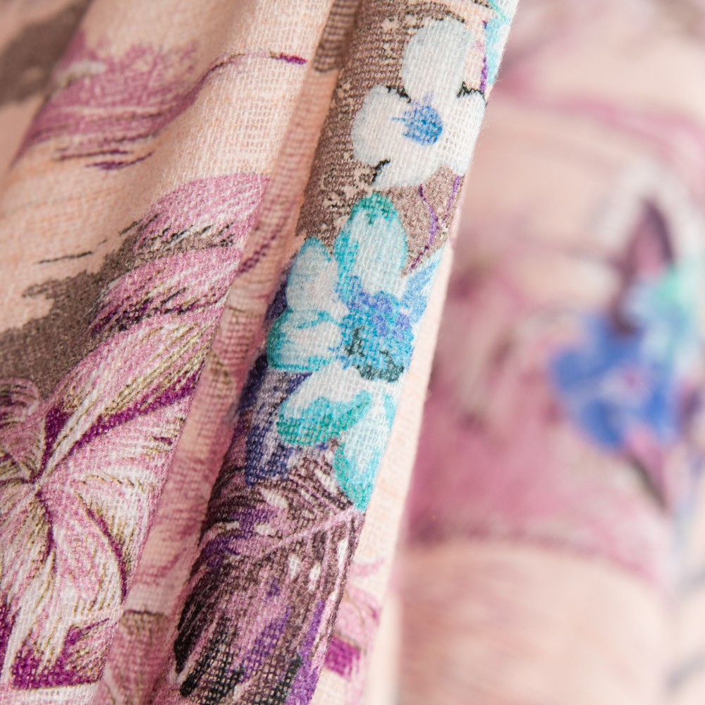 Viscose Faixas Florais Preta - Ribes y Casals