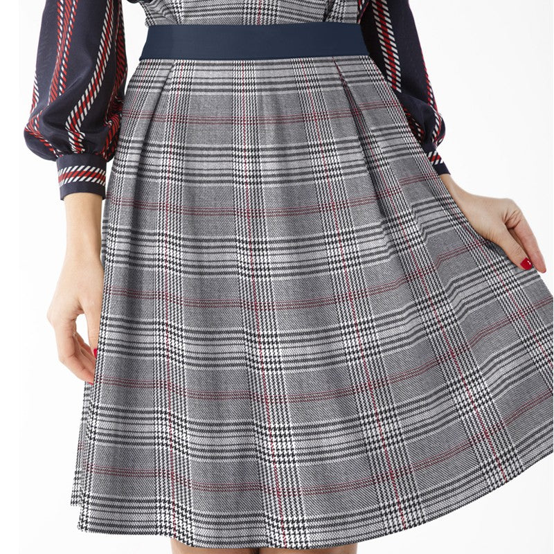 Sarga Escocés Blanco Rojo Grande - Ribes y Casals