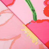 Retal Satén Estampado Maxi Flor Fucsia 125x140 cm - Ribes y Casals