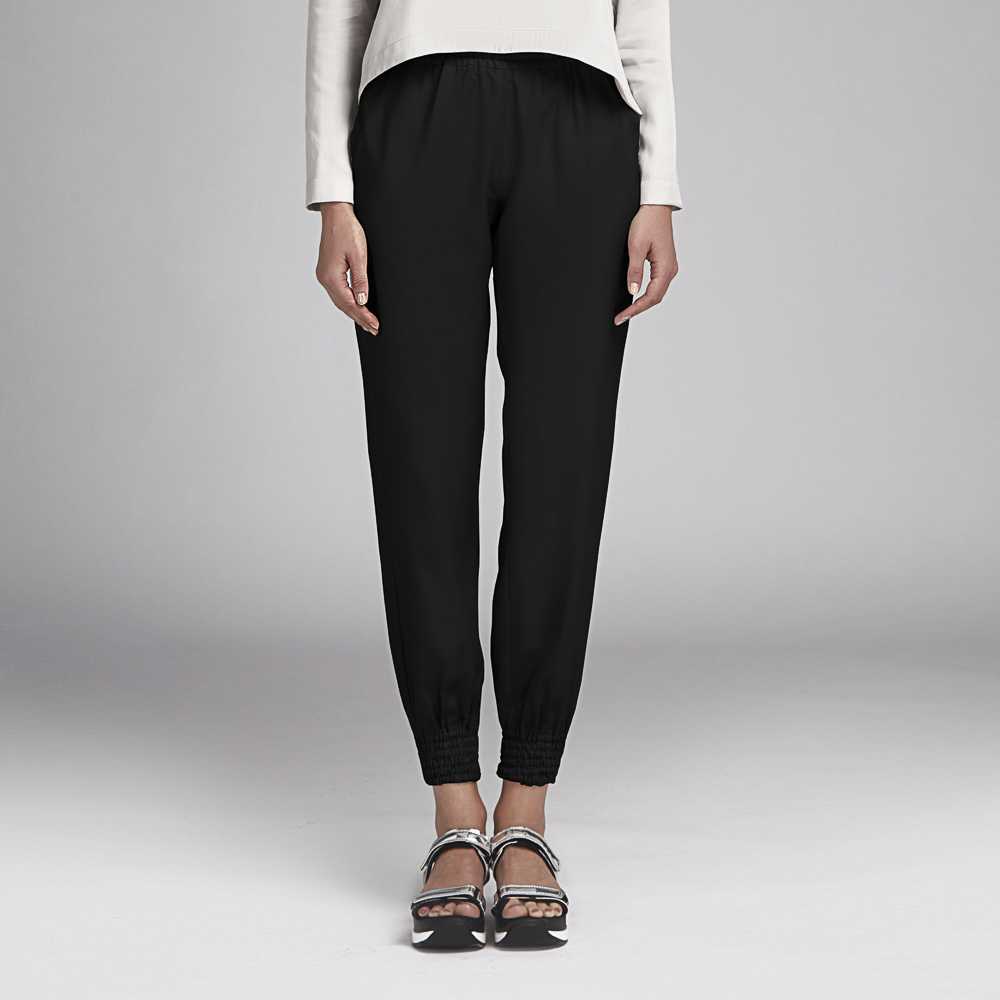 Cetim Preto Moda - Ribes y Casals