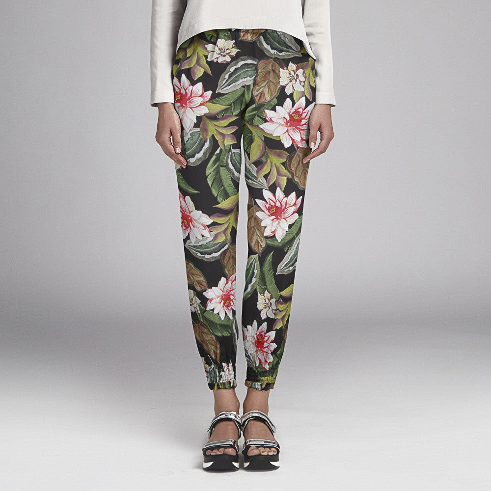 Cetim Lírio d&#39;água Preto - Ribes y Casals