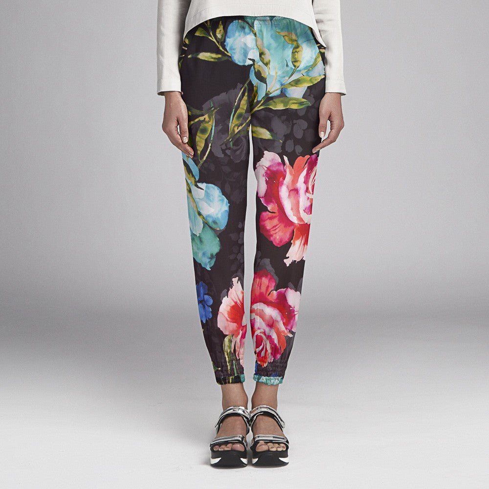 Cetim Moda Buquê Preto - Ribes y Casals