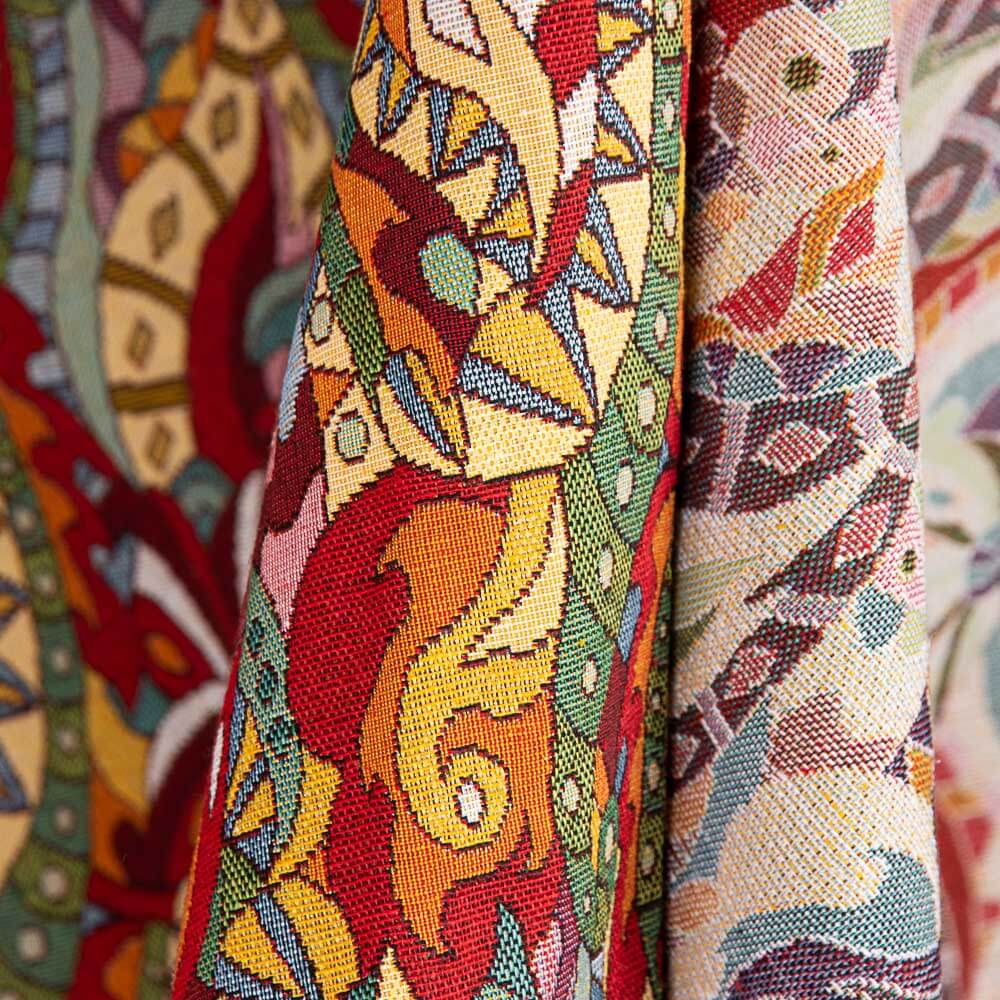 Estofamento Jacquard Desenho Multicolor - Ribes y Casals