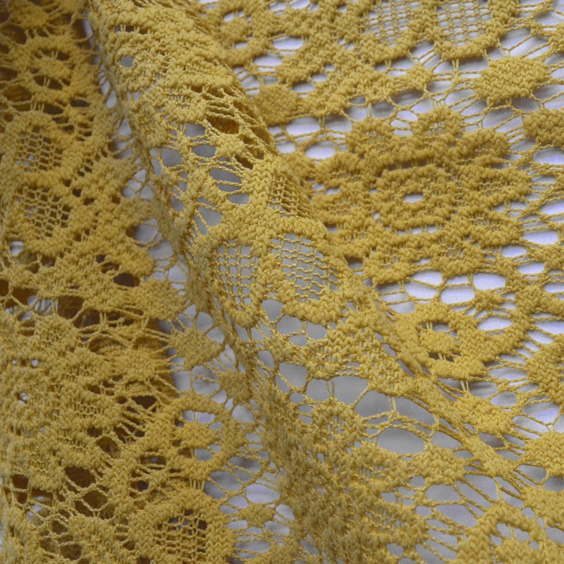 Tecido Guipura Margaridas Ocre - Ribes y Casals