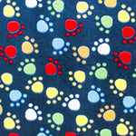 Tecido Minky Pegadas Fundo Azul Marinho - Ribes y Casals