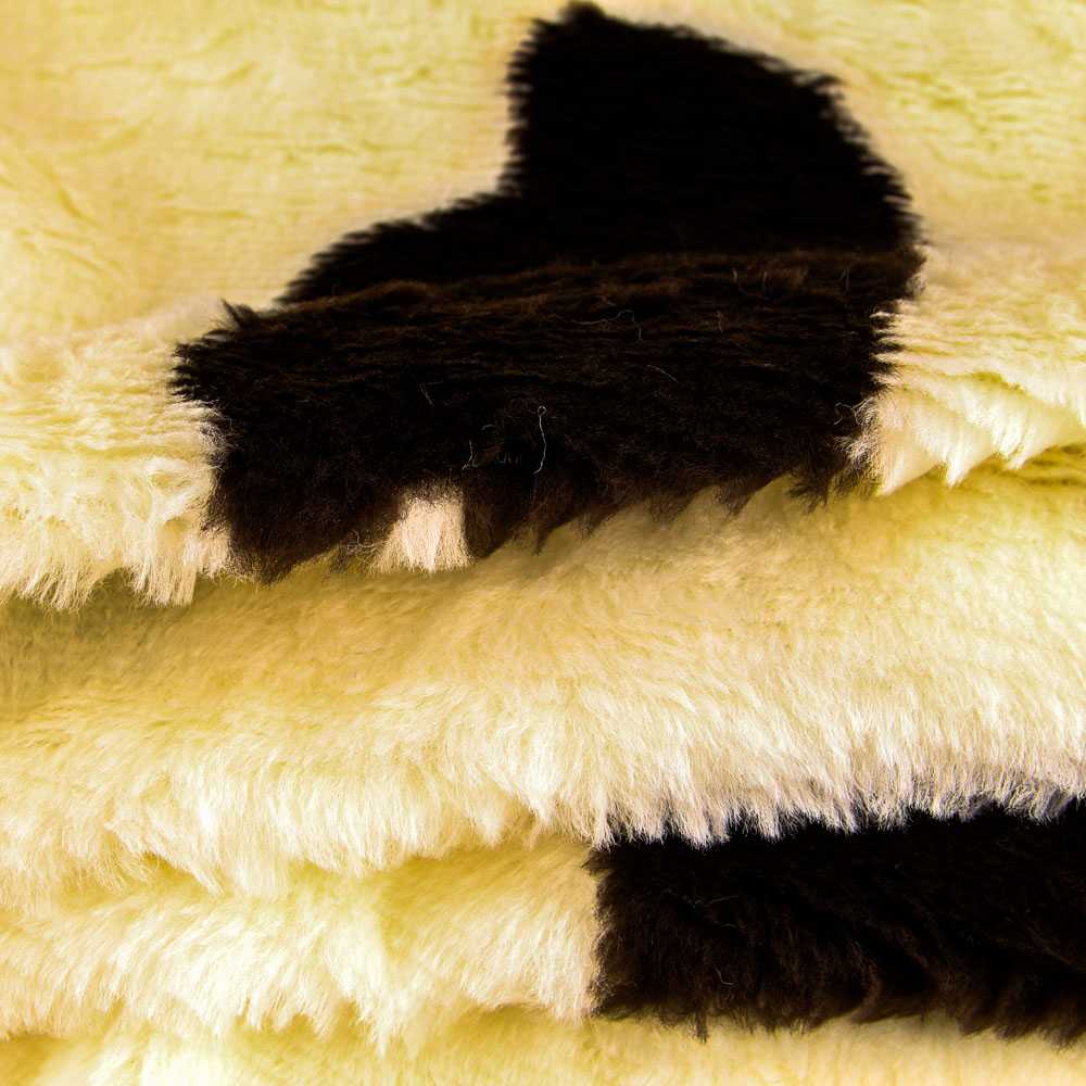 Tela Pelo Corto Blanco Negro - Ribes y Casals