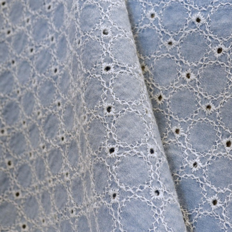 Tecido de Popeline Bordado Círculos Azul - Ribes y Casals