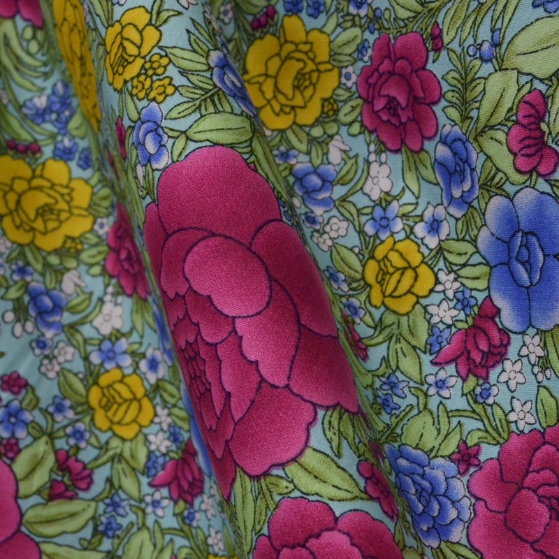 Tecido de Popeline Flamenga Cravo Fundo Água - Ribes y Casals