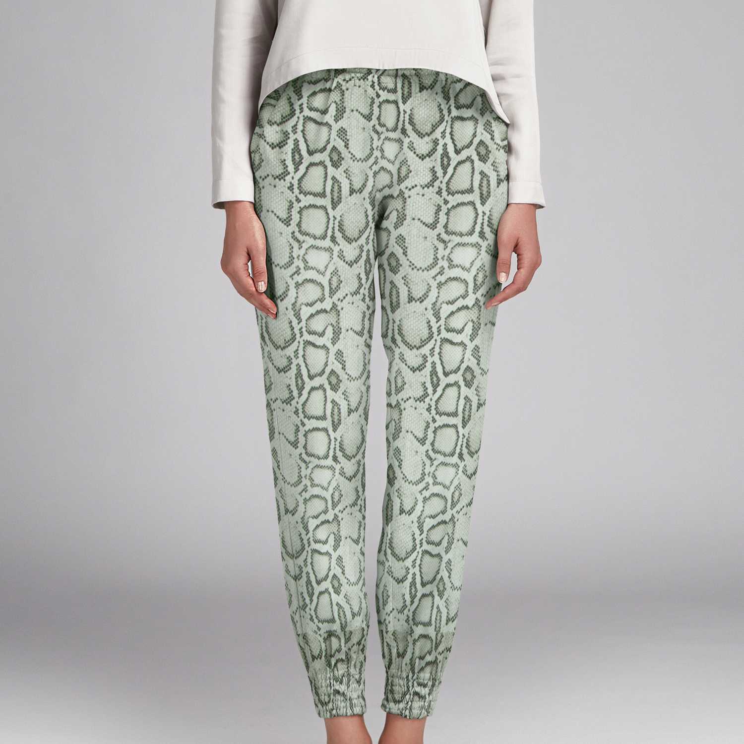 Tela Punto Crepe Reptil Verde - Ribes y Casals