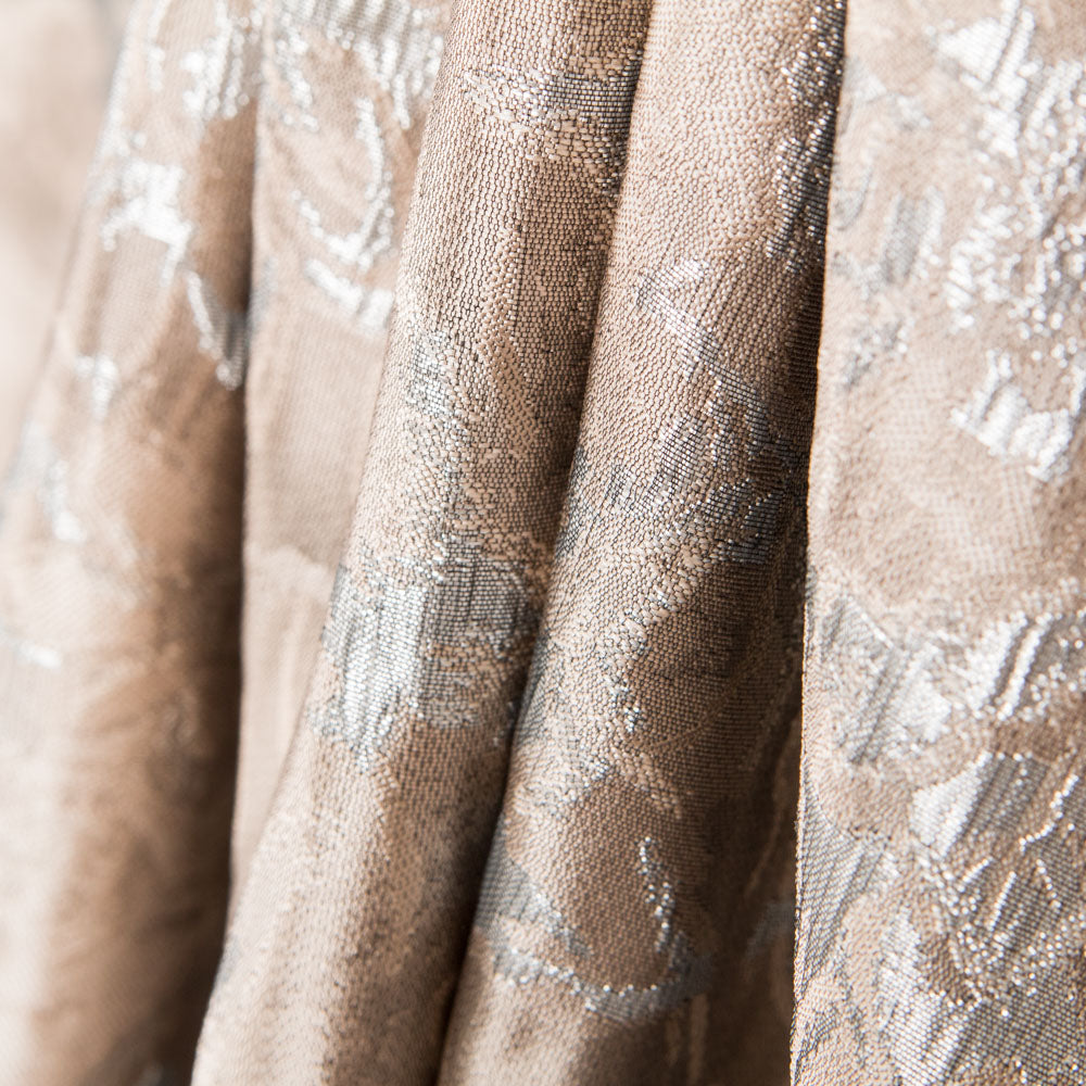 Tecido Brocado Flor Prata - Ribes y Casals