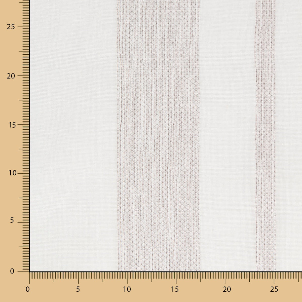 Tecido Cortina Maxi Risca Castanho - Ribes y Casals