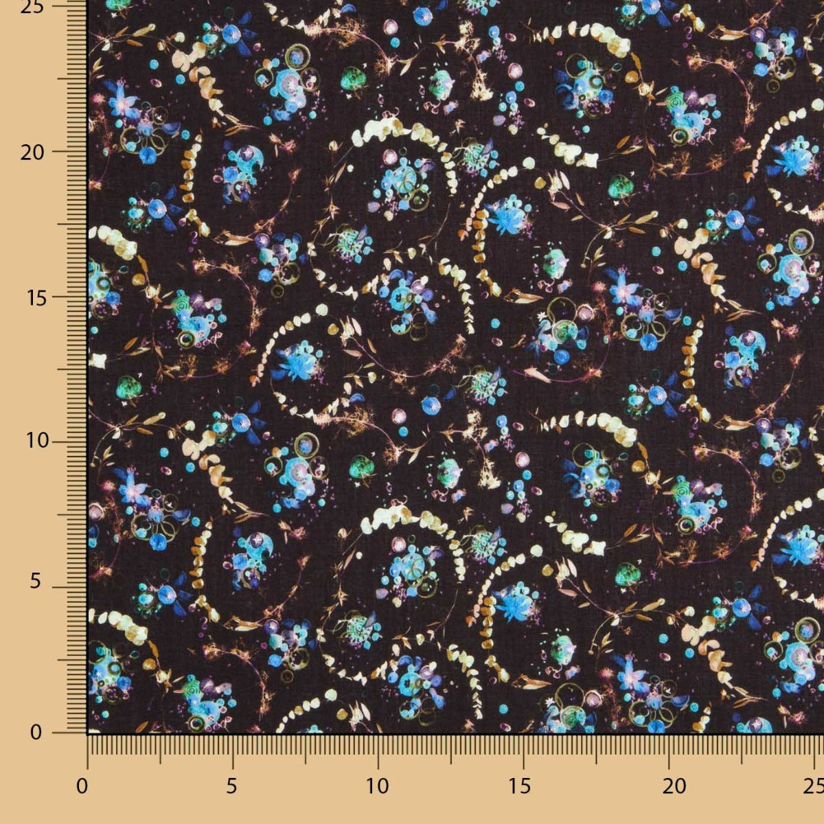 Tecido Liberty Barroco Preto - Ribes y Casals