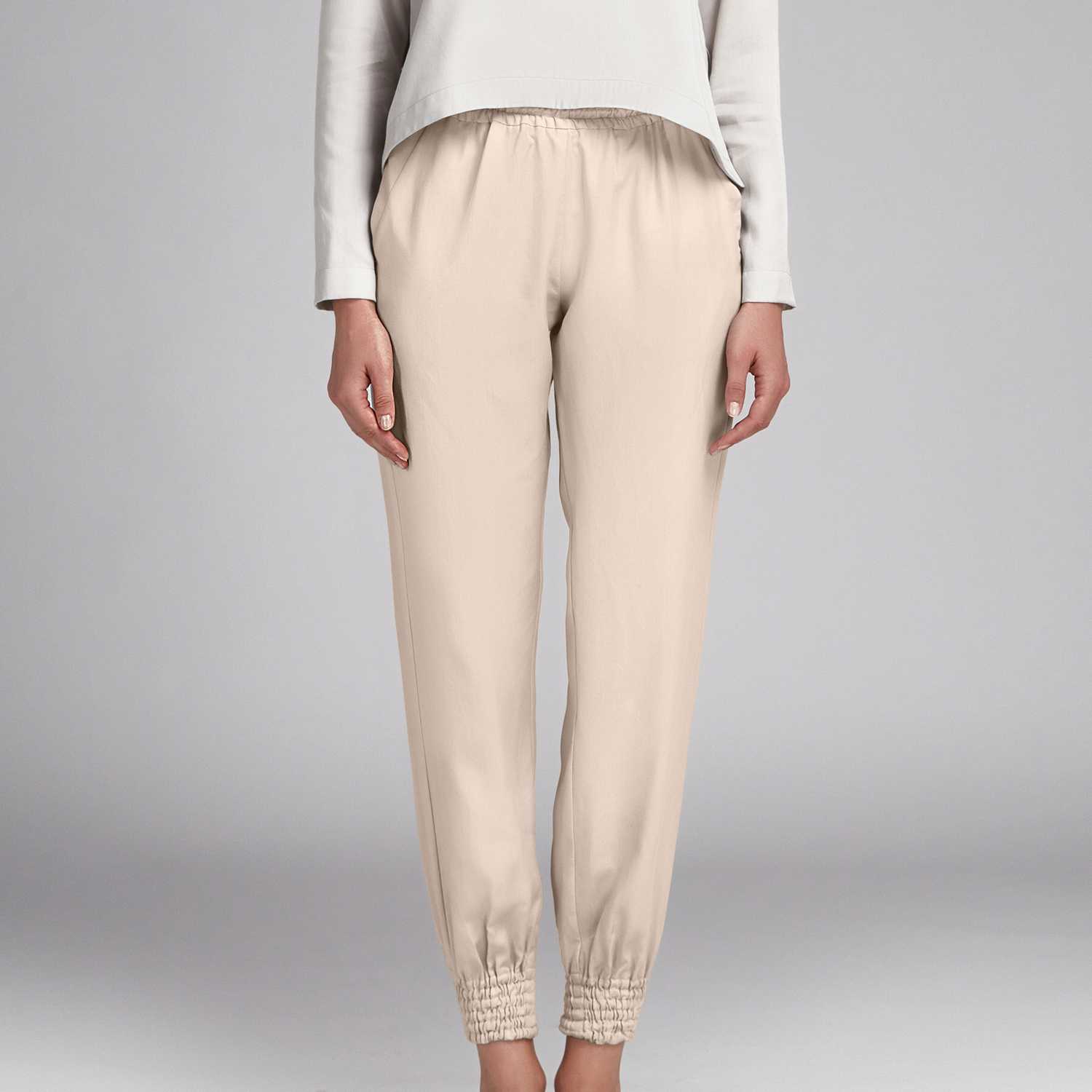 Tecido Cetim de Poliéster Nude - Ribes y Casals