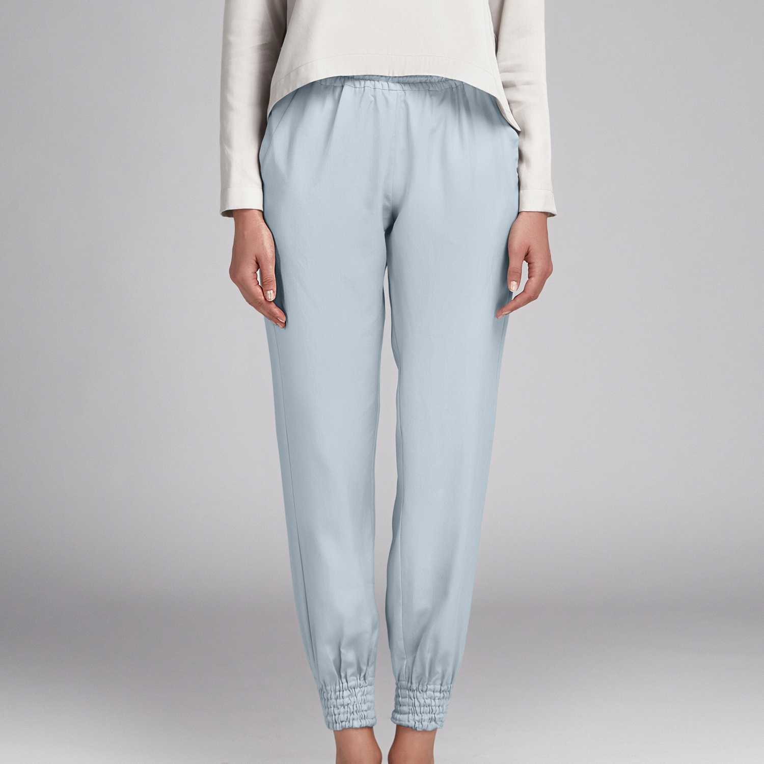 Tecido Cetim de Poliéster Azul Claro - Ribes y Casals