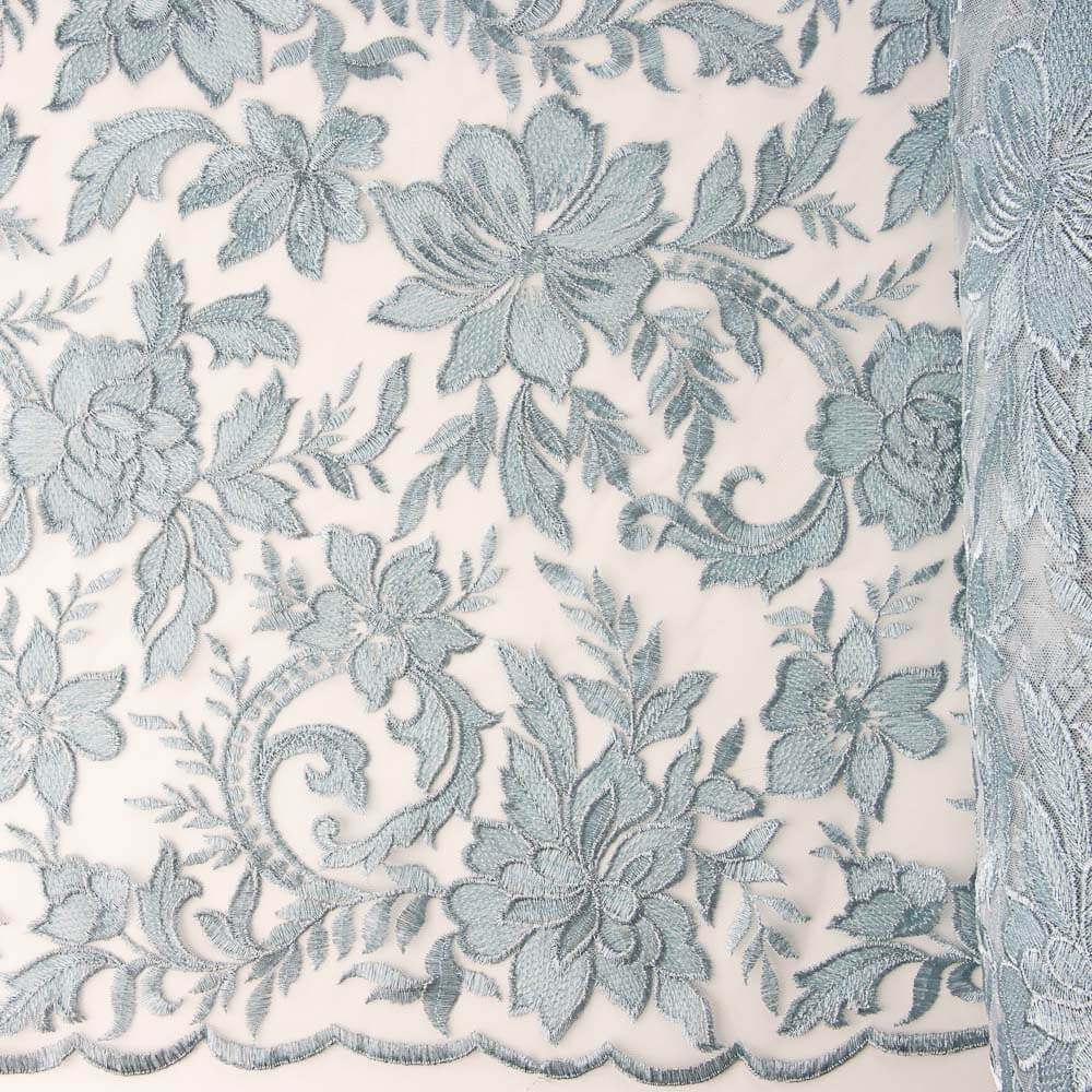 Tule Bordado Flor Porcelana - Ribes y Casals