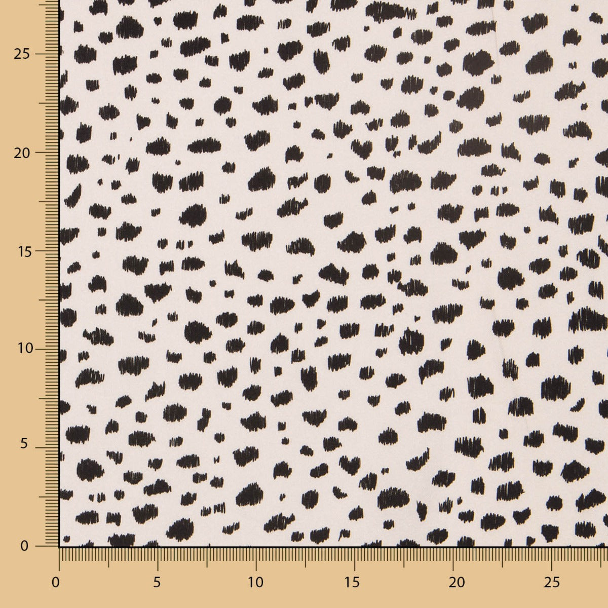 Vaiela Viscose Salpicado Preto - Ribes y Casals