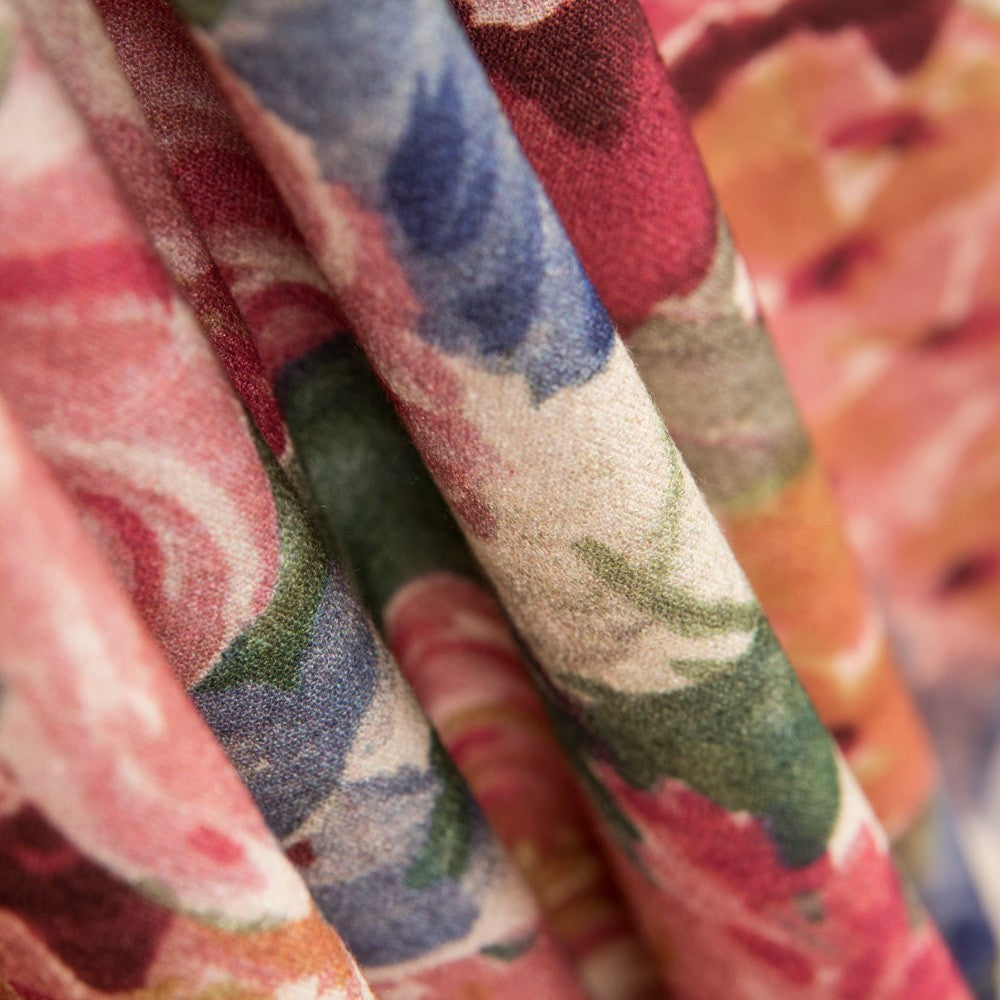 Viscose Faixas Florais Preta - Ribes y Casals