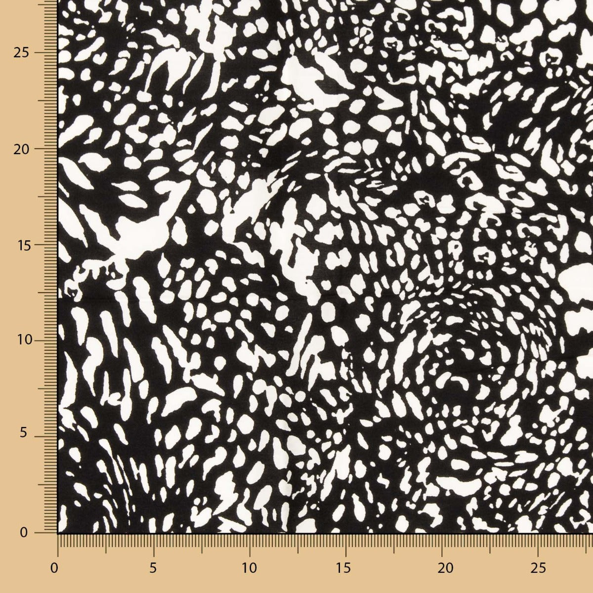 Viscose Animal Print Preto - Ribes y Casals