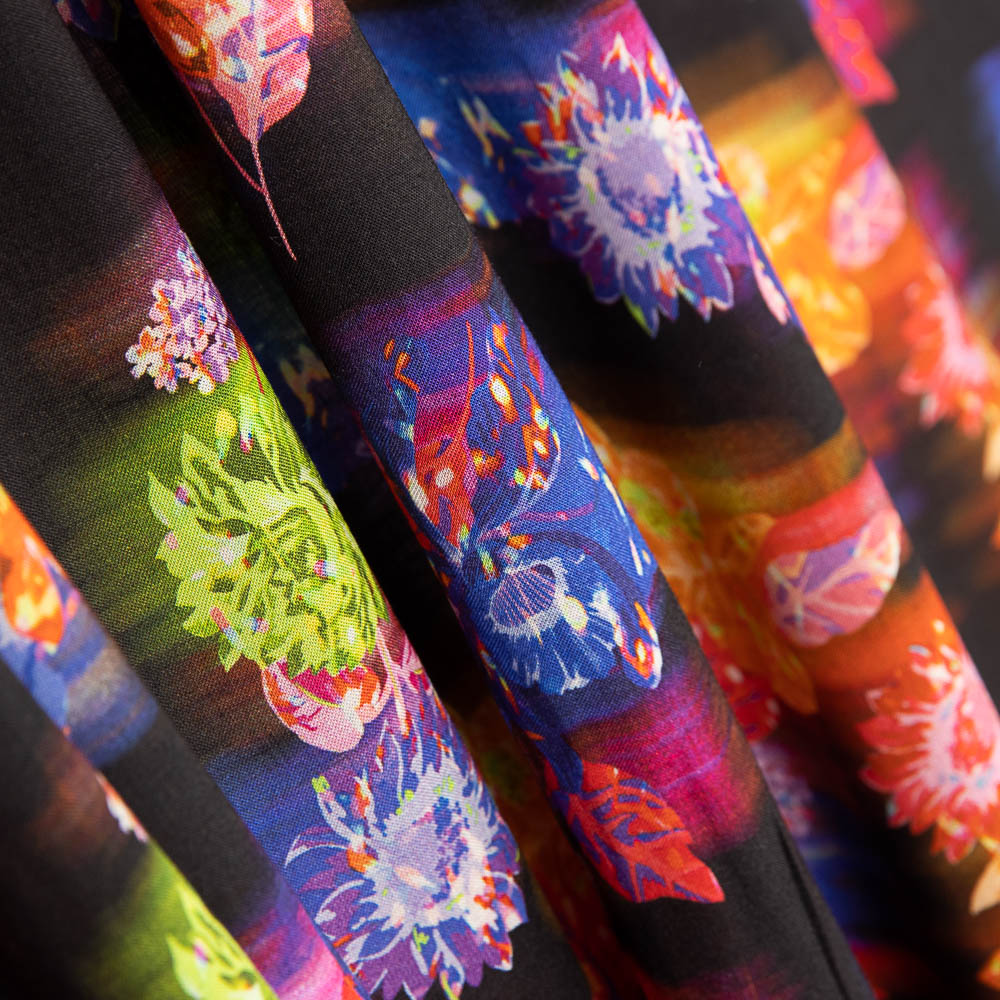 Viscose Estampada Multiflores Neon - Ribes y Casals