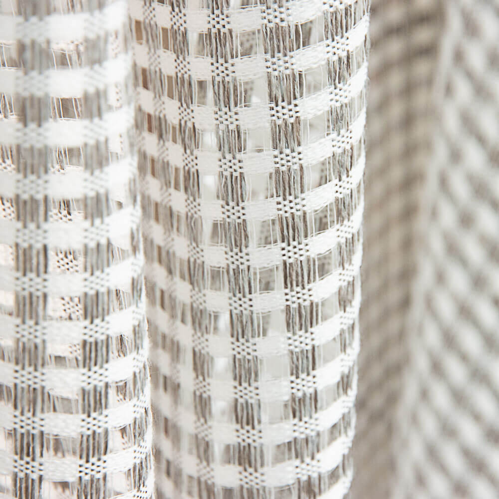 Cortina Vazada Cinza Pedra - Ribes y Casals