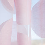 Cortina de Rede com Estampado Geométrico Rosa - Ribes y Casals