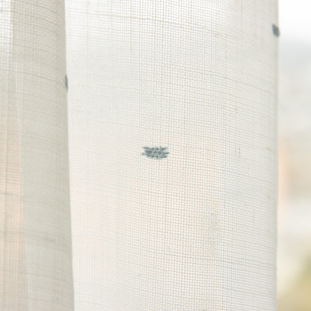 Cortina Plumeti Azul Claro - Ribes y Casals