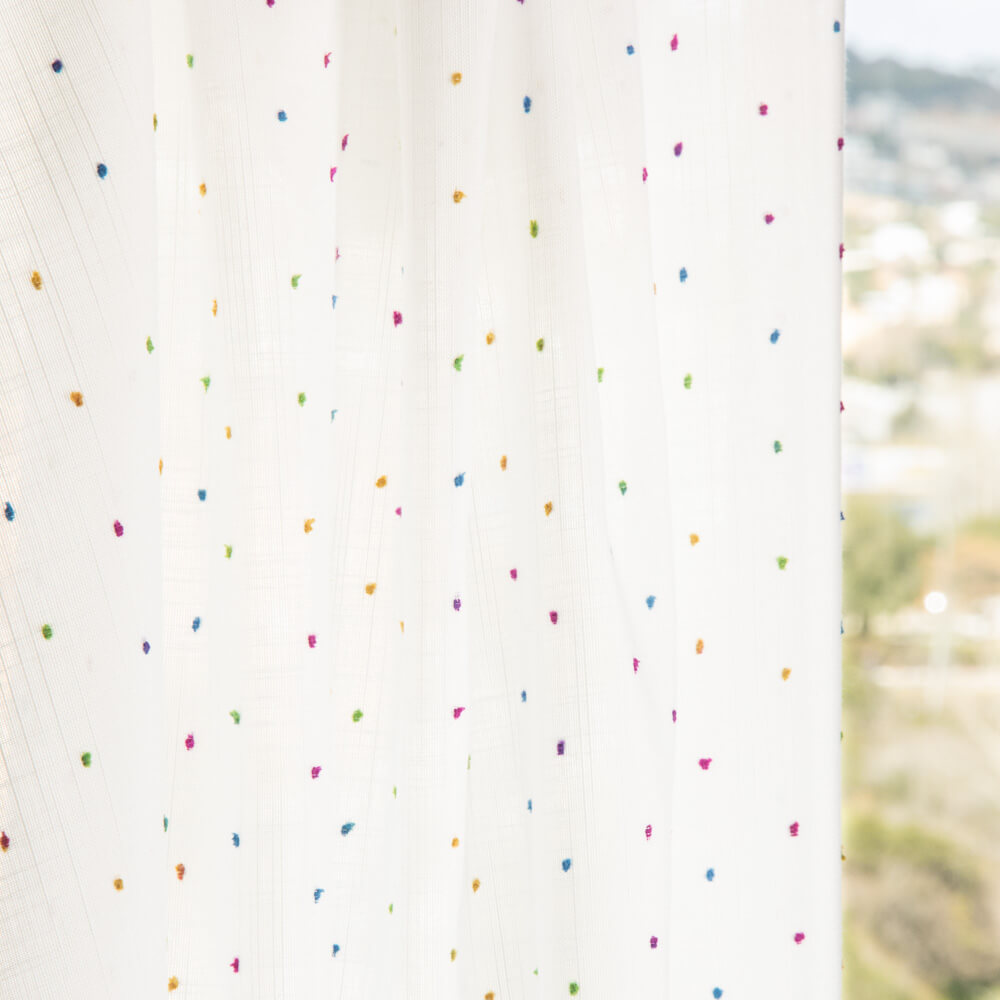 Cortina de rede Plumeti Multicolor Space - Ribes y Casals